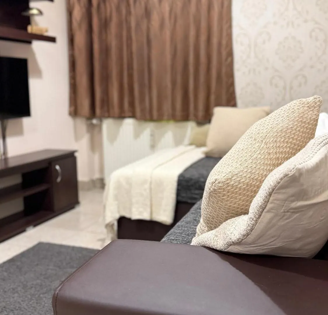 Vaci Corso Home ブダペスト